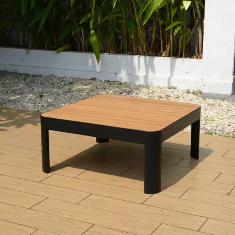 Table basse de patio